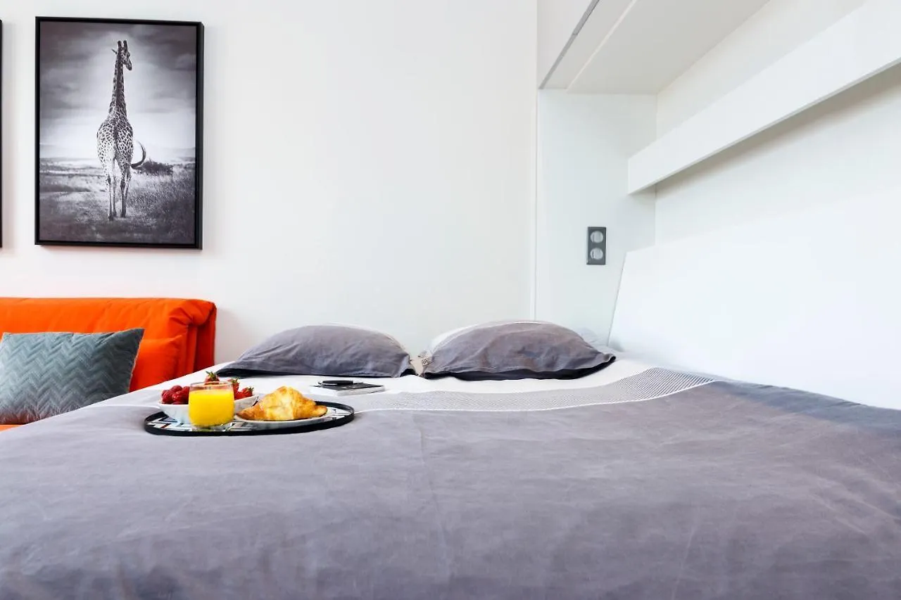 Nice Jean Medecin Apartment